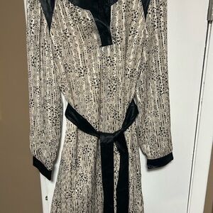 Elegant Cabi Chelsea Black and Cream Dress
